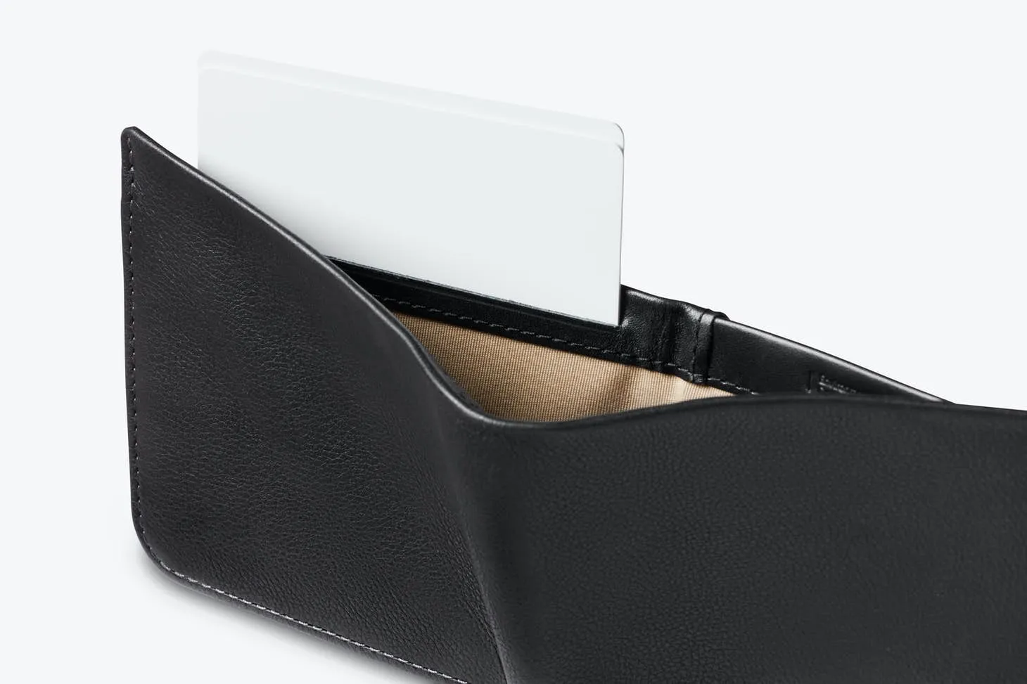 Bellroy Hide & Seek Wallet | Obsidian