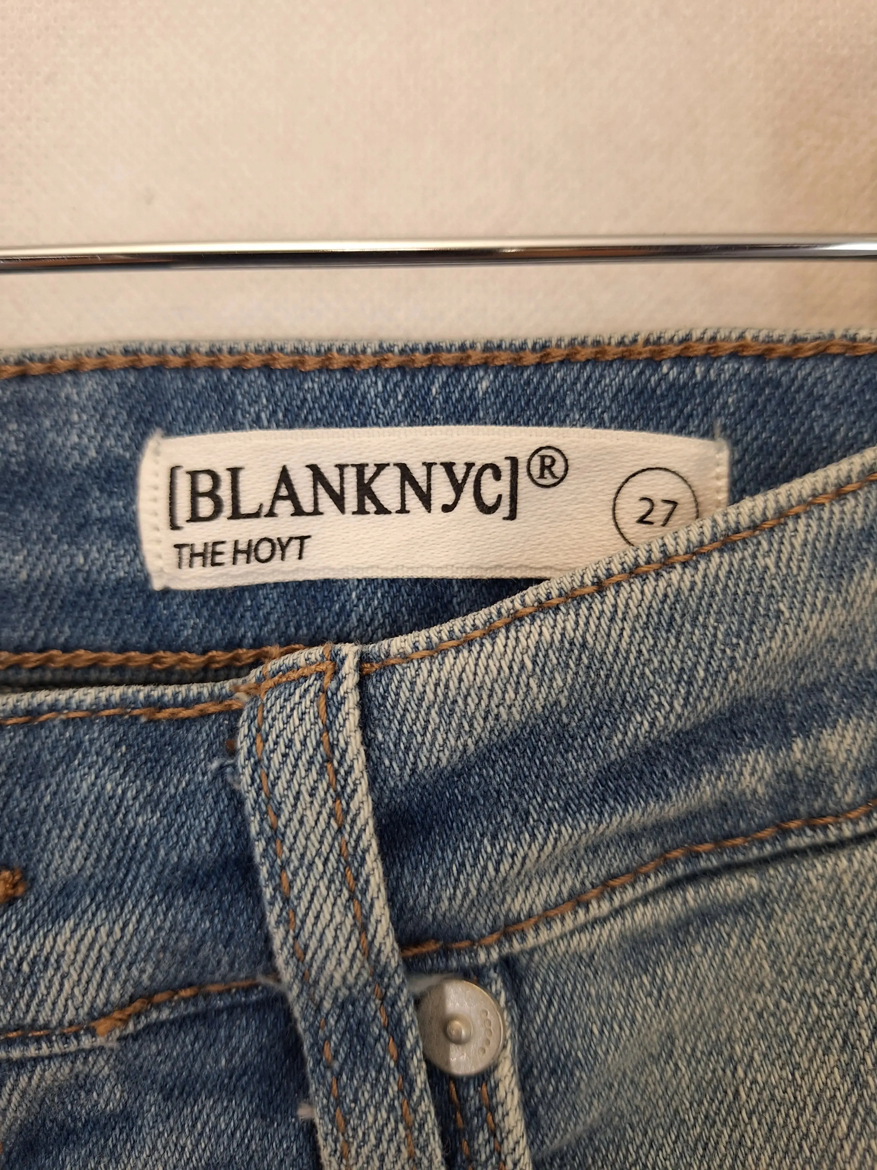 BlankNYC The Hoyt High Rise Flare Denim Jeans Size 8