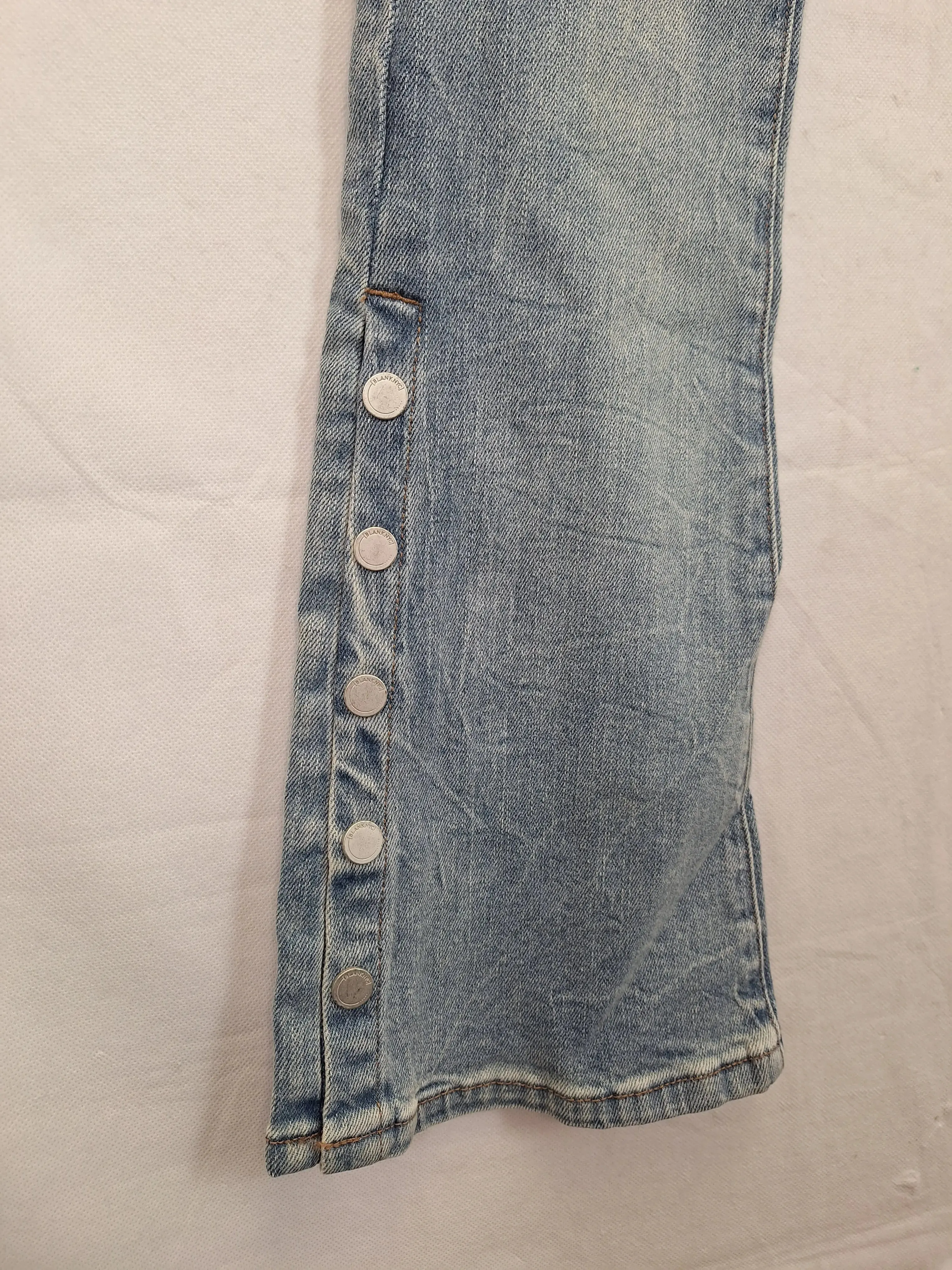 BlankNYC The Hoyt High Rise Flare Denim Jeans Size 8