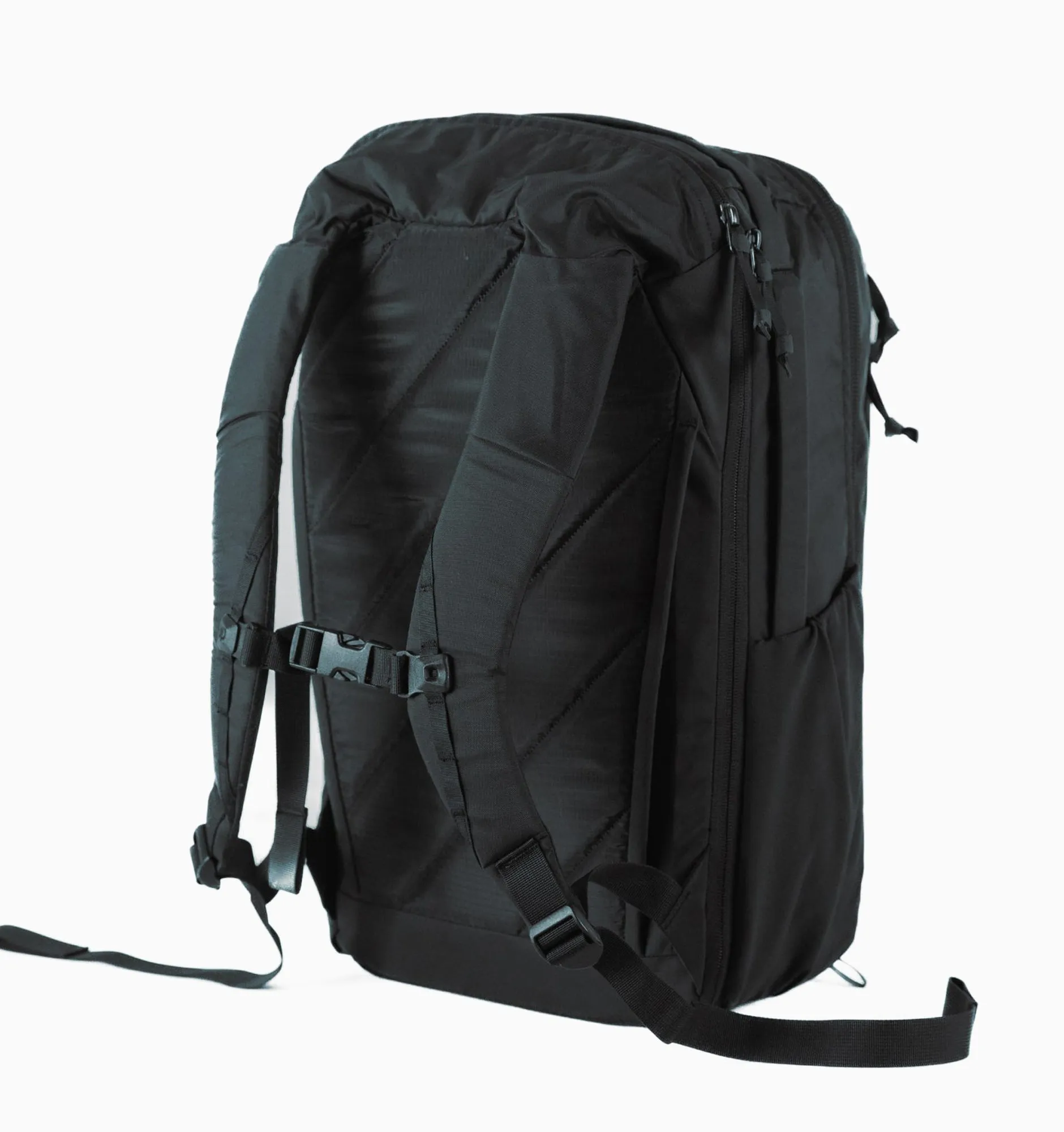 Evergoods Civic Travel Bag 26L