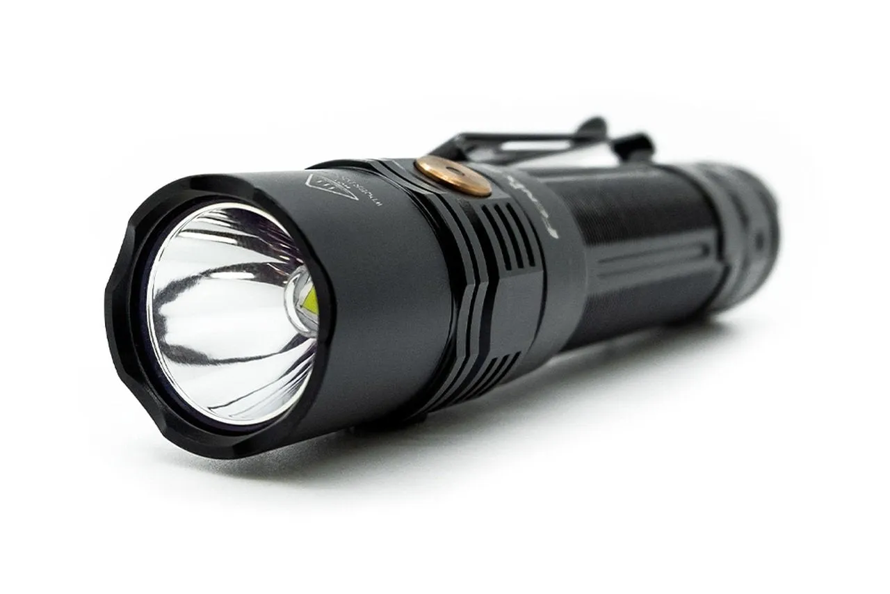 Fenix PD36R Luminus SST40 LED Flashlight 1600 Lumens