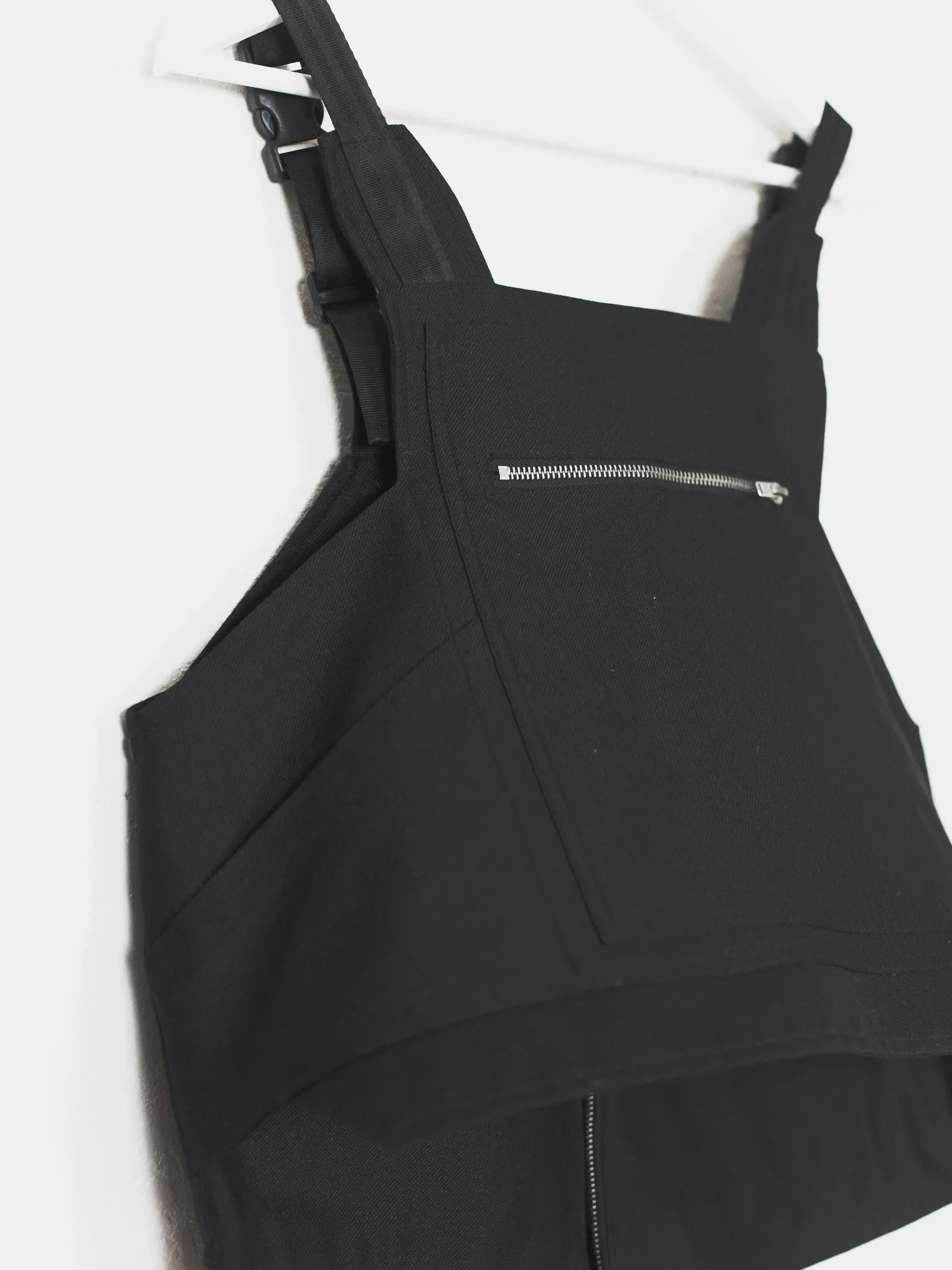 Guerrilla Group Engram Multi-Chamber Vest