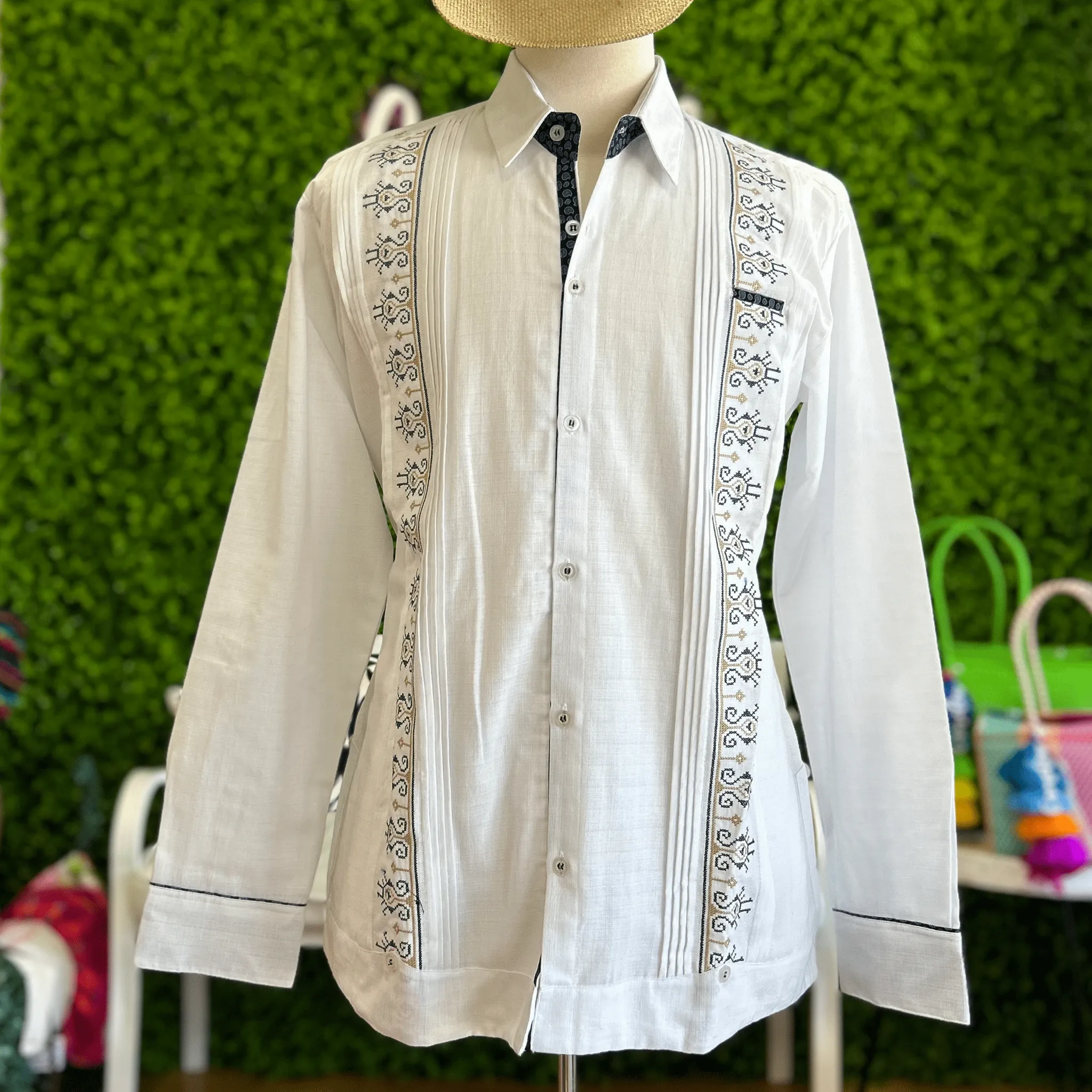 Men's Long Sleeve Linen Guayabera - Paisley