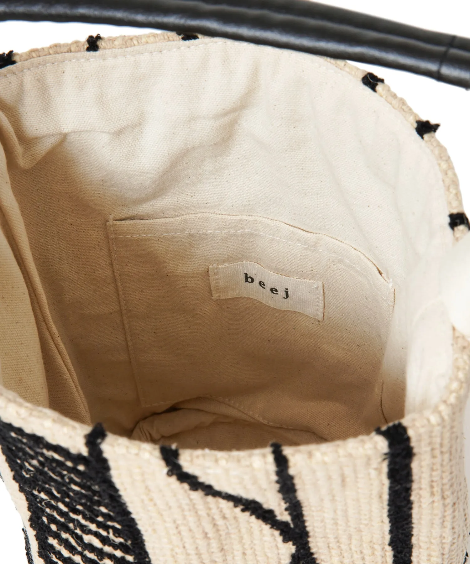 【WOMEN】beej Busket bag ladder